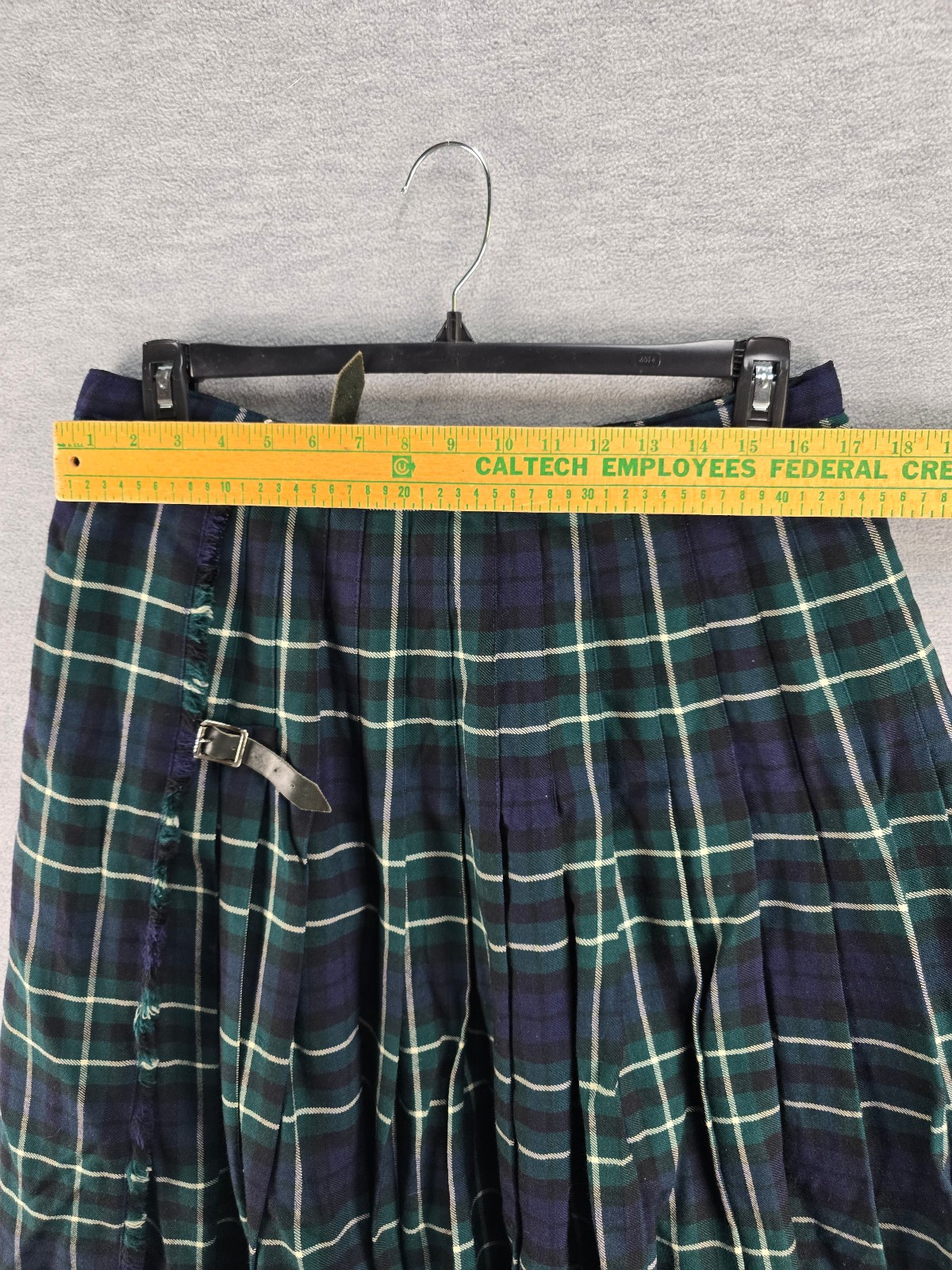 Strathmore Pure New Wool Scotland Kilt