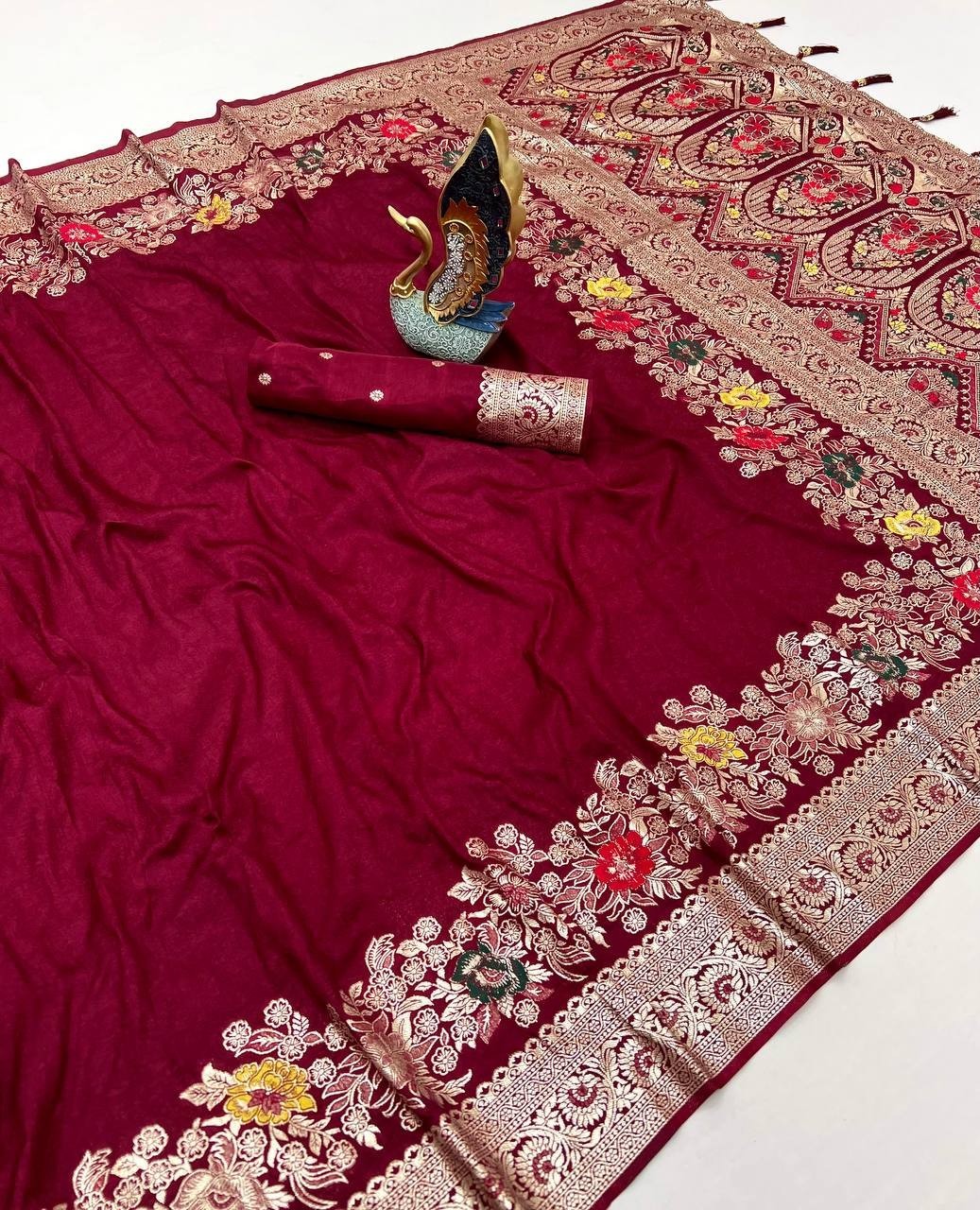 Exclusive Collection Dolla Silk Saree With Blouse For Festival & Function