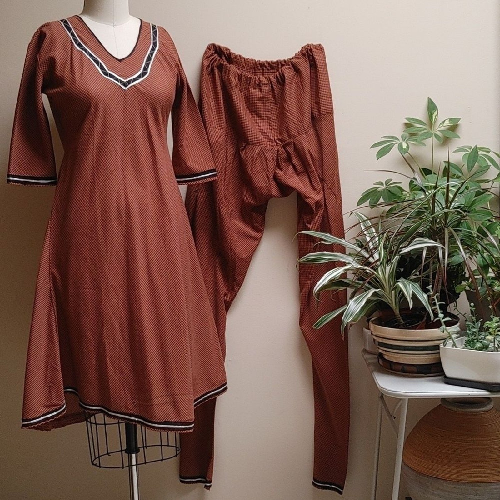 Kurta Dress & Pants Auburn and Black Check Size S