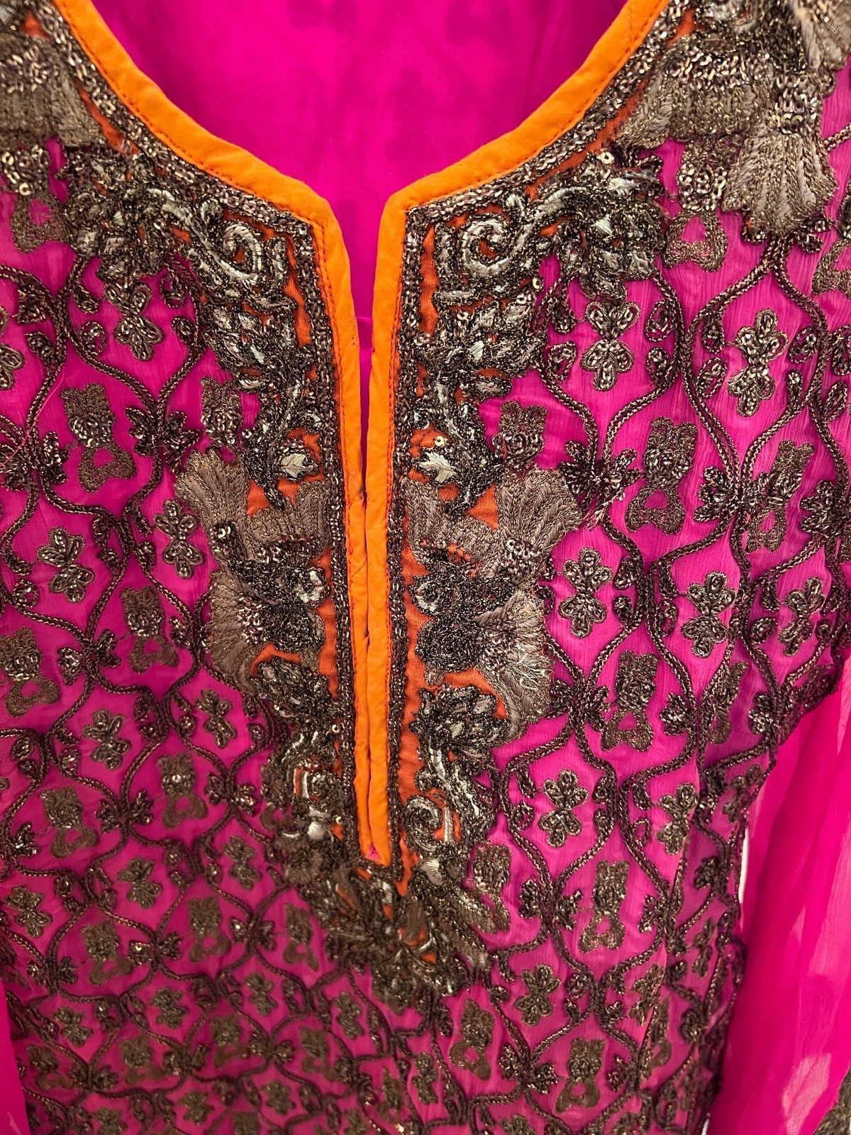 Women’s Pakistani Embroidered Salwar Kameez 3 Piece w/ Dupatta